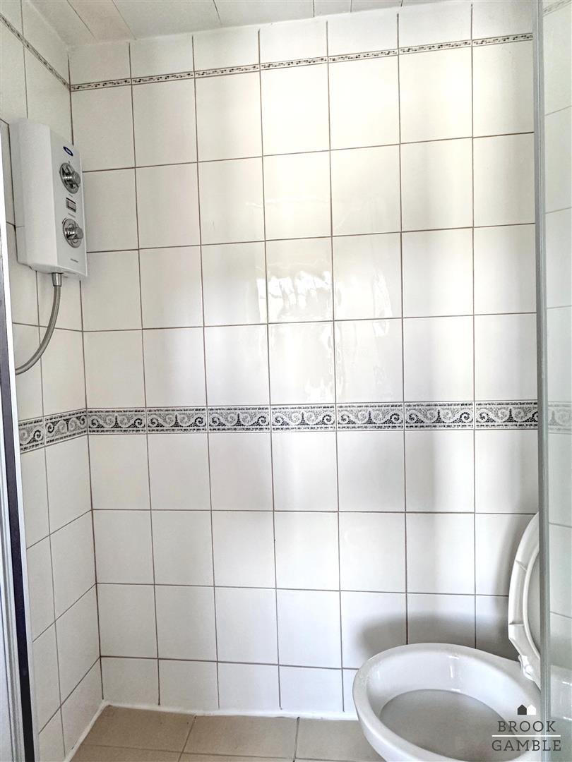 3 Bedroom House. Victoria Drive in Eastbourne,  14